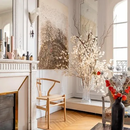 Veeve - Impressions Of The Eiffel Tower *