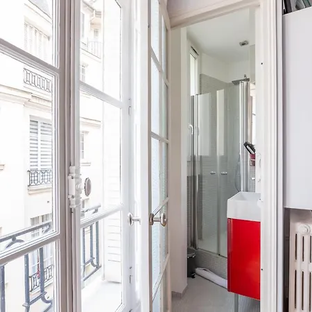 Veeve - Impressions Of The Eiffel Tower