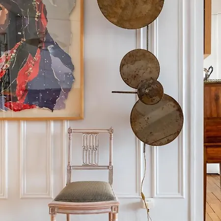 Veeve - Impressions Of The Eiffel Tower *